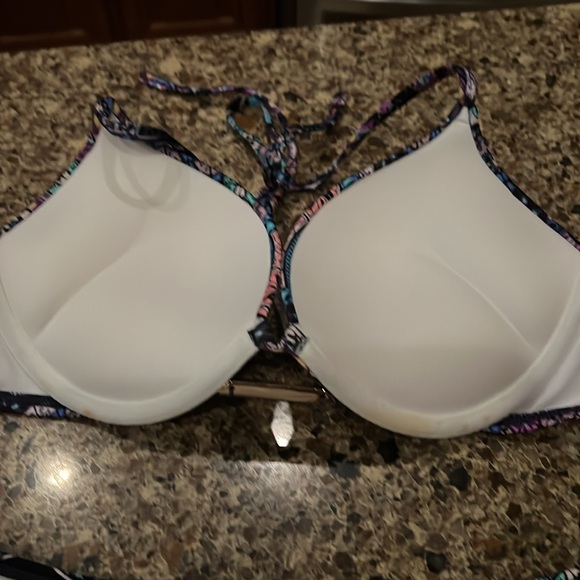 Victoria's Secret Bikini Top 32B And Size M Bikini Bottom In Cool Patchwork - Picture 4 of 7
